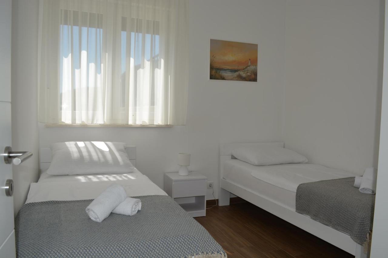 Apartments Antea Pag Town Dış mekan fotoğraf