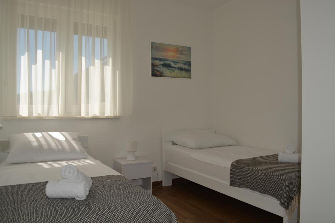 Apartments Antea Pag Town Dış mekan fotoğraf